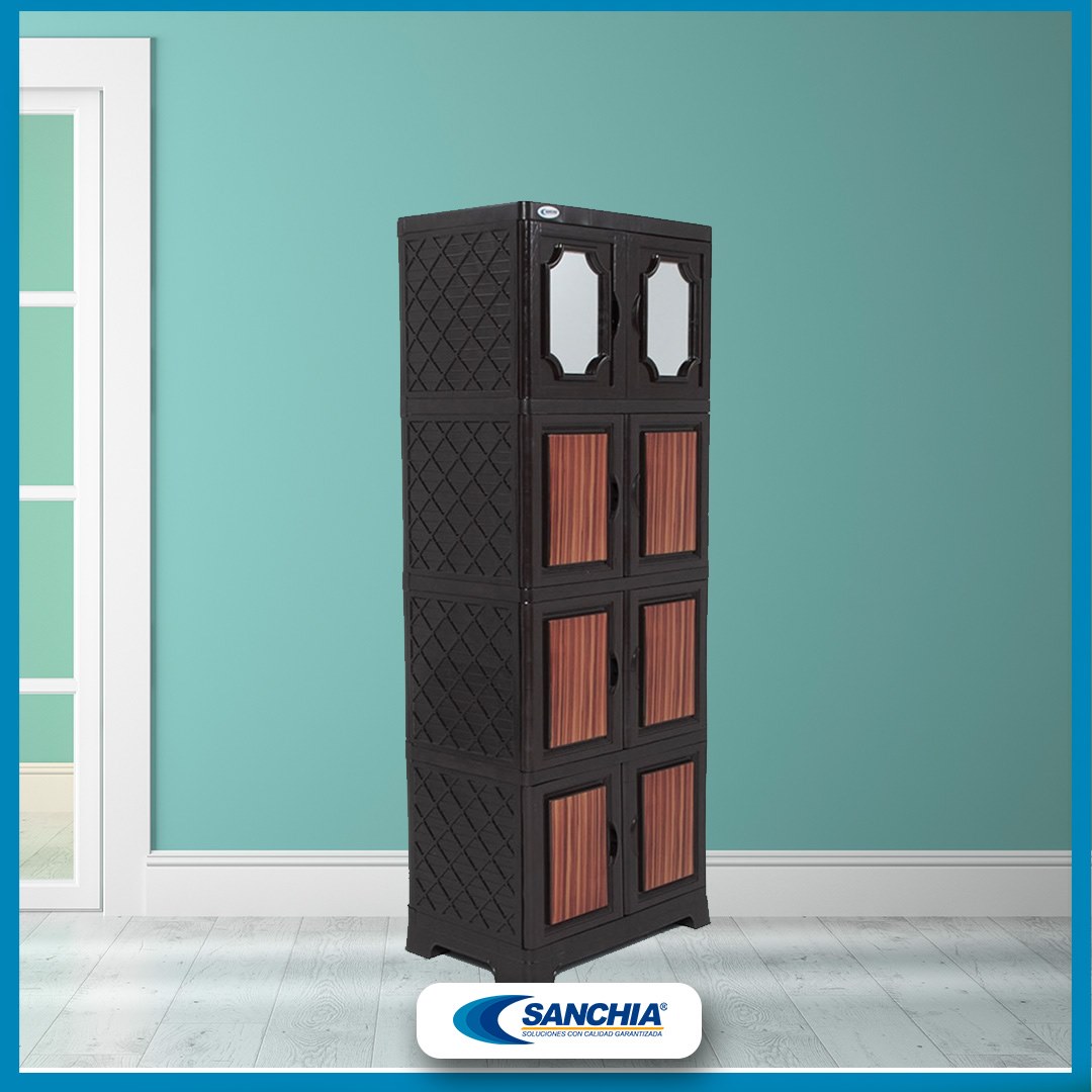 Guía para organizar ropa con armarios de plástico en Panamá